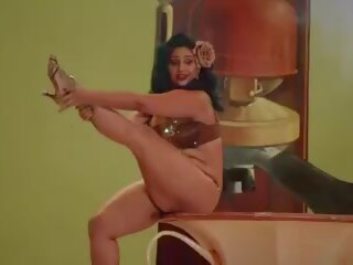 Nude Dance in Public: Free Indian dirty film vid 0c
