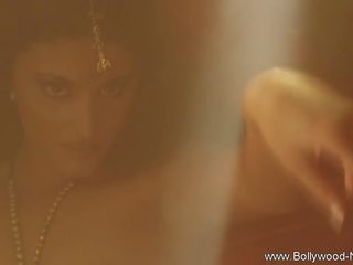 Indian lady Tries the Most Powerful Ritual: Free HD xxx video ea